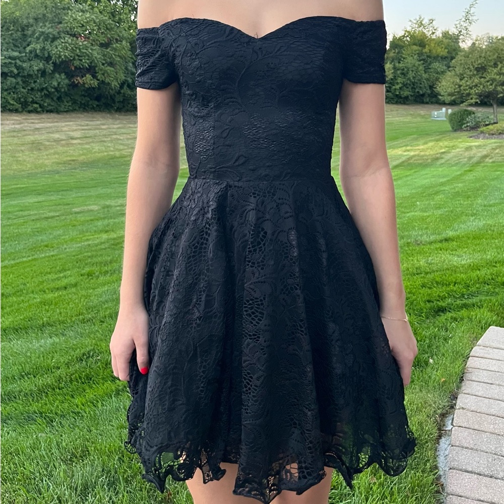 Sexy laced black dress